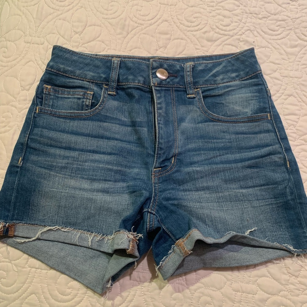 American Eagle Women's Blue Denim Super Stretch Shorts